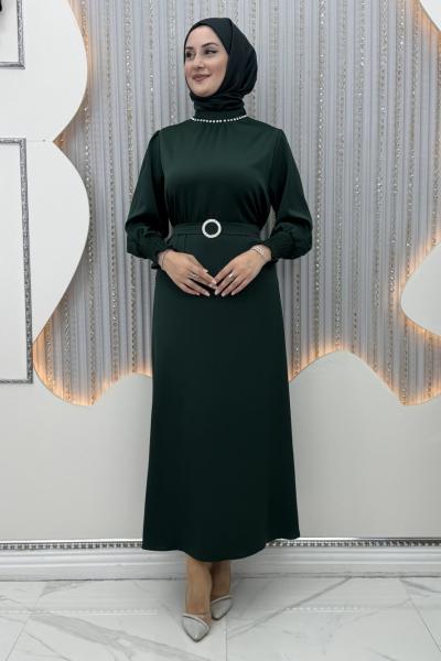 Lal Elbise Zümrüt